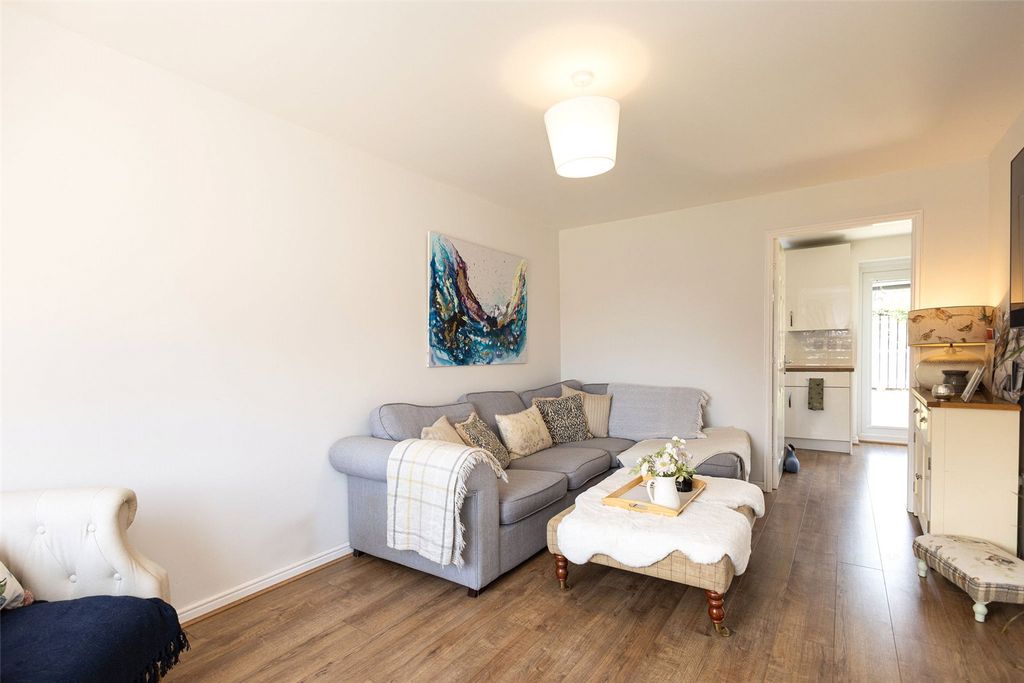 Property photo 3 of 49 Sitting Room