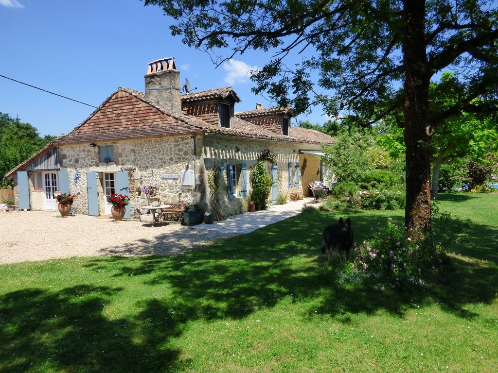 Property photo 1 of 31