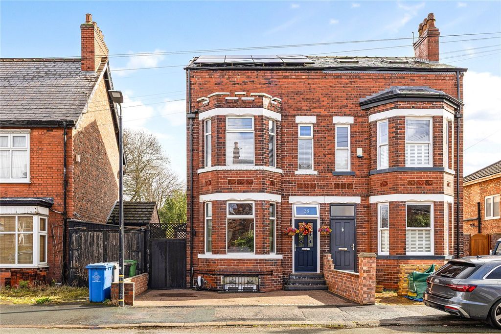 Property photo 2 of 22 External