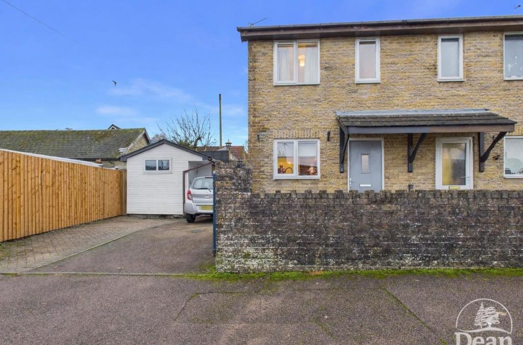 Property photo 1 of 22