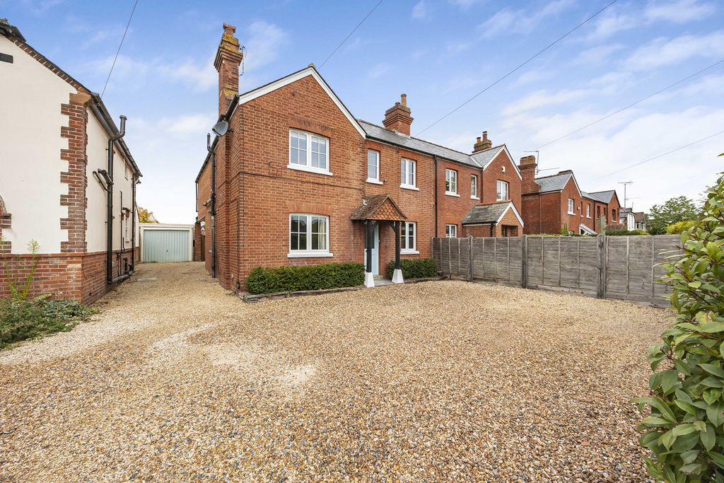 Property photo 1 of 28