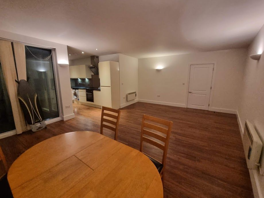 Property photo 2 of 8