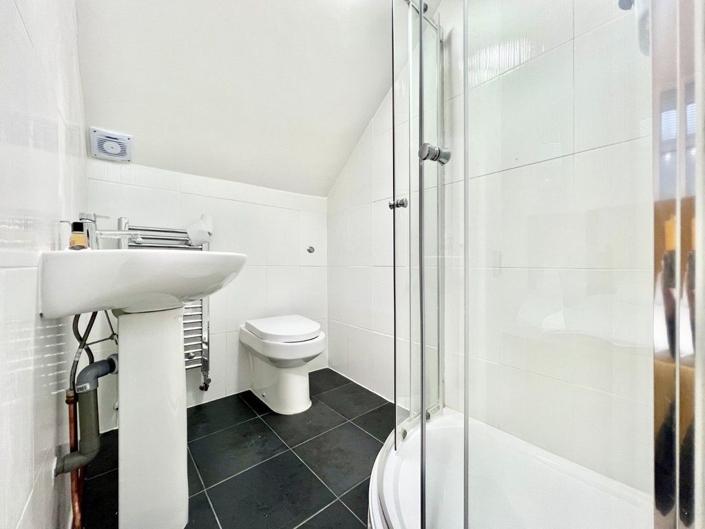 Property photo 2 of 12 Gallery