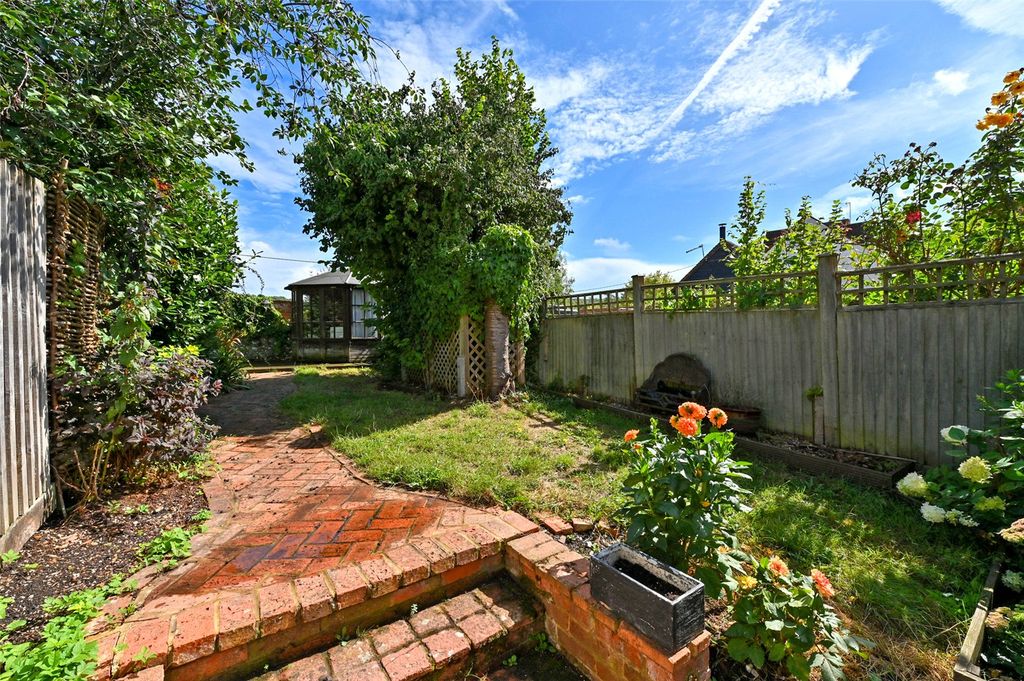 Property photo 2 of 10 Picture No. 02