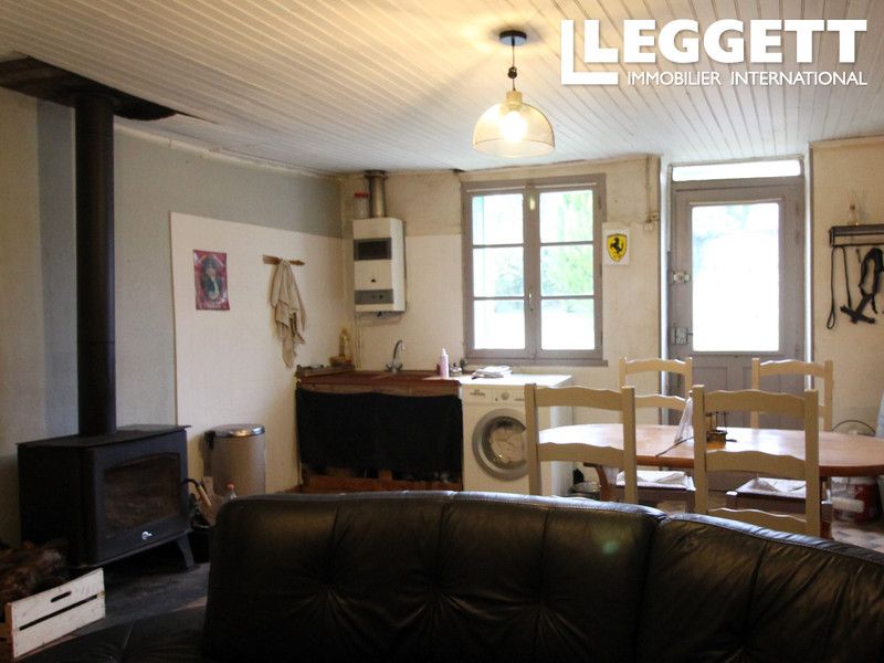 Property photo 3 of 10