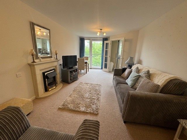 Property photo 3 of 13 10
