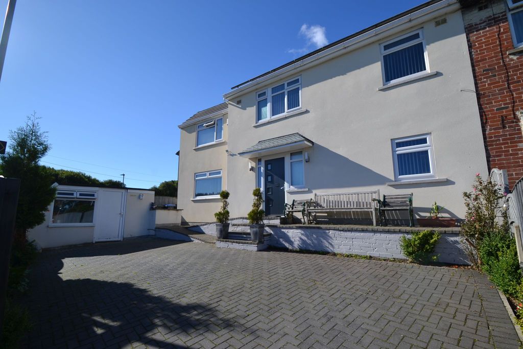 Property photo 1 of 21 Photograph 1