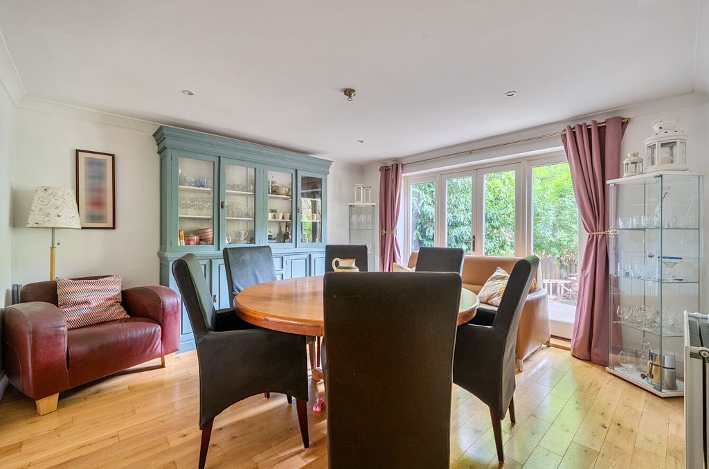 Property photo 3 of 16 1330635-23-6887A6...