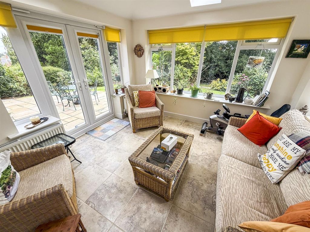 Additional image 5 of 4 bed detached house for saleMount Rise, Oswestry SY11