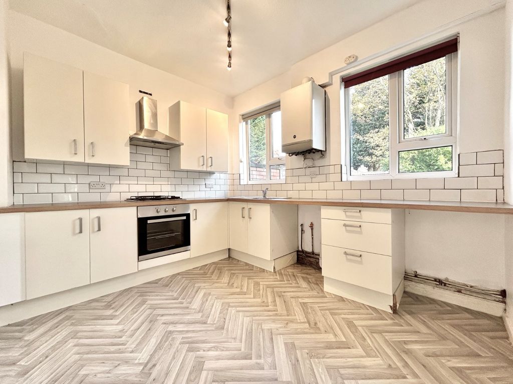 Property photo 3 of 13 Picture 3