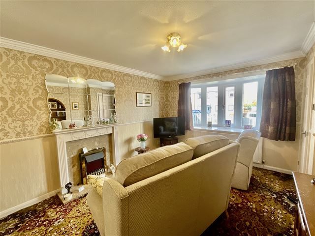 Property photo 3 of 20 Lounge Dining Room