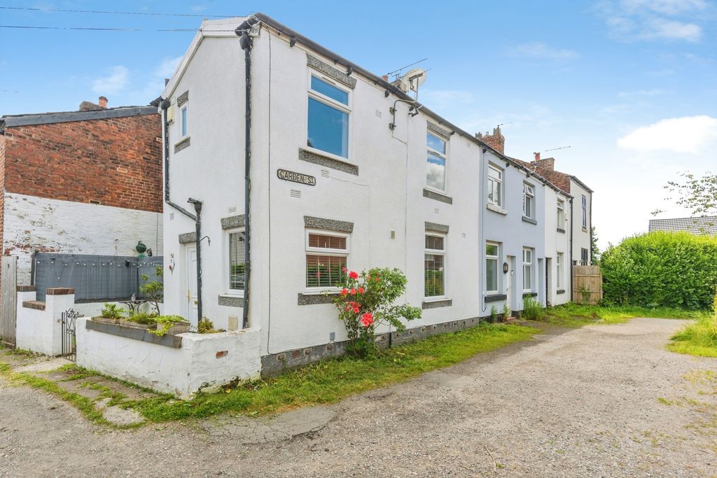 Property photo 1 of 11 Pbox-Img.Jpg