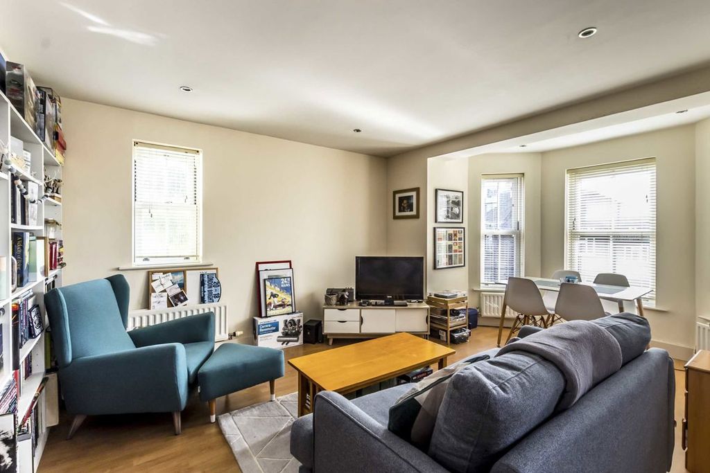 Property photo 2 of 4