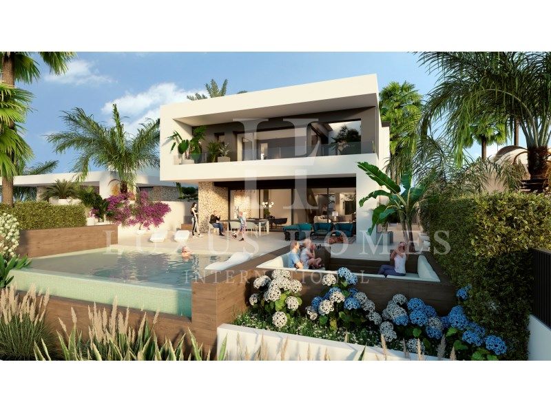 Property photo 2 of 19