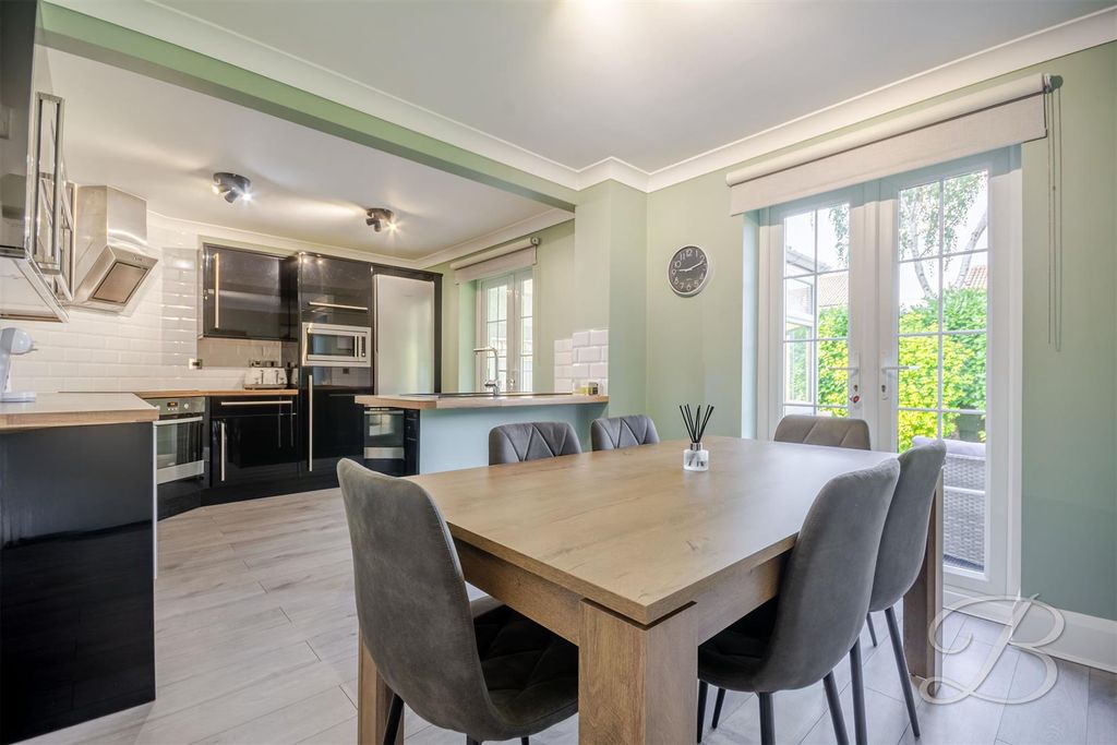 Property photo 2 of 35 Ccltd-7.Jpg