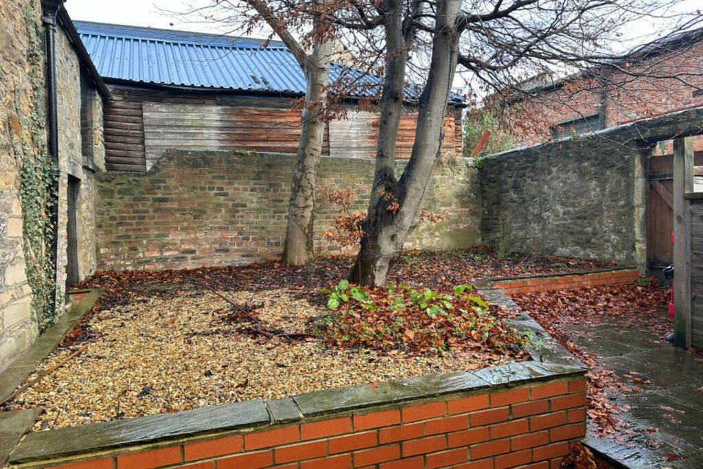 Property photo 3 of 3 Flat C, 23 Horsemarket, Barnard Castle, County Durham DL12 8LX