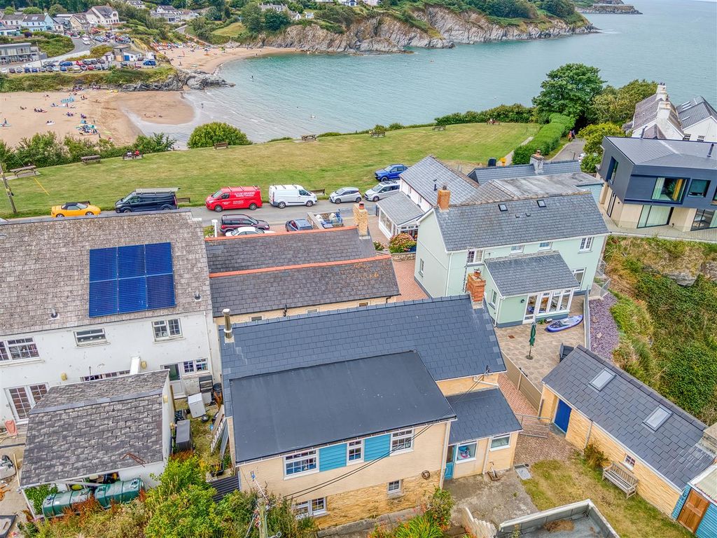 Property photo 1 of 40 Aerial View Of House And Sea