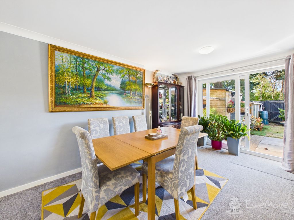 Property photo 3 of 12 Dining Room