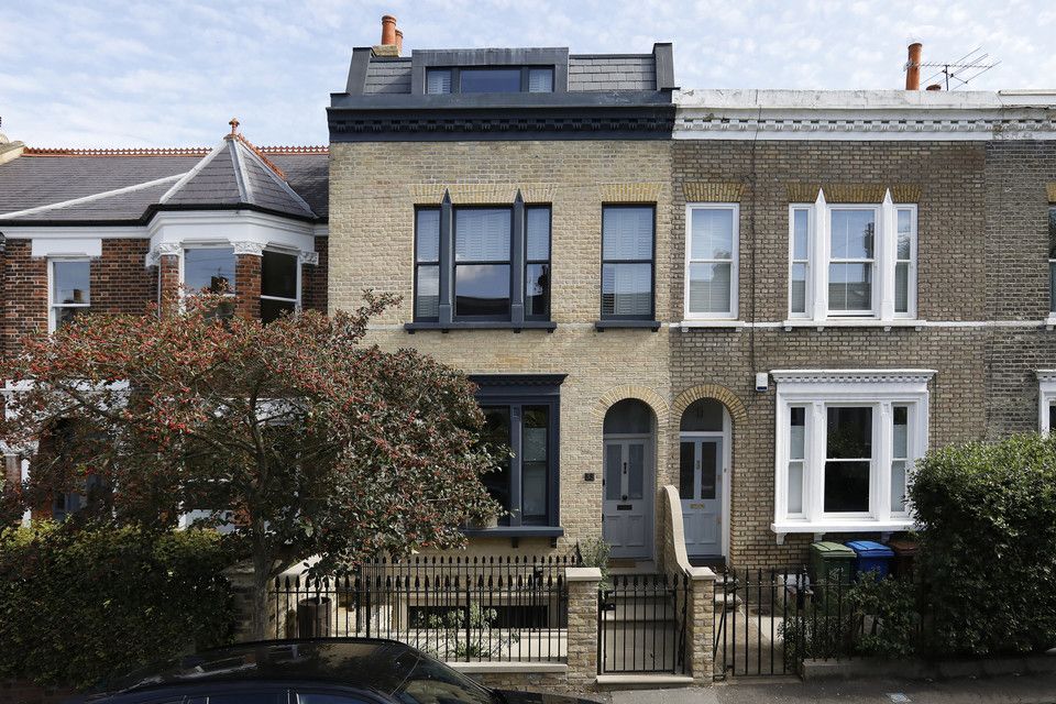 Property photo 1 of 25