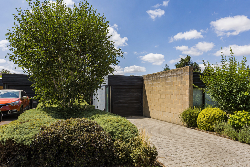 Property photo 1 of 27 Front External