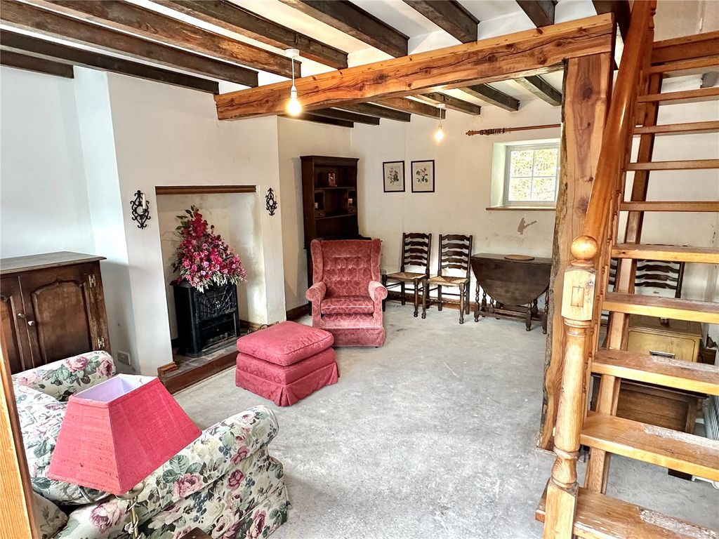 Property photo 2 of 11 Picture No. 01