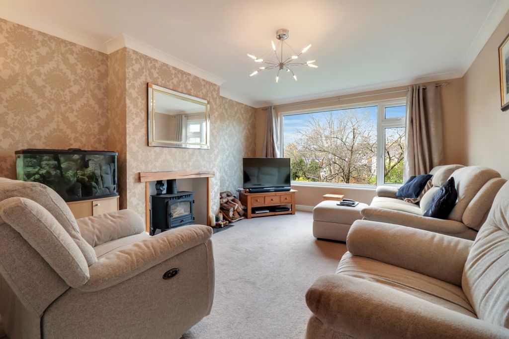 Property photo 3 of 15 Living Room