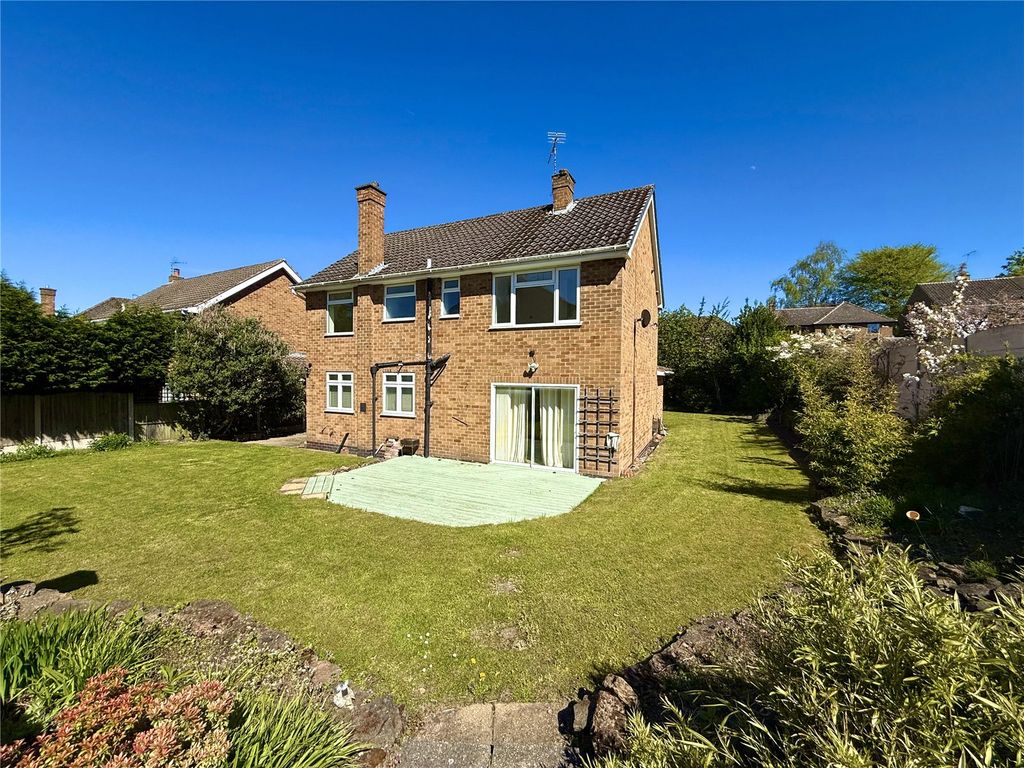 Property photo 2 of 38 Picture No. 52