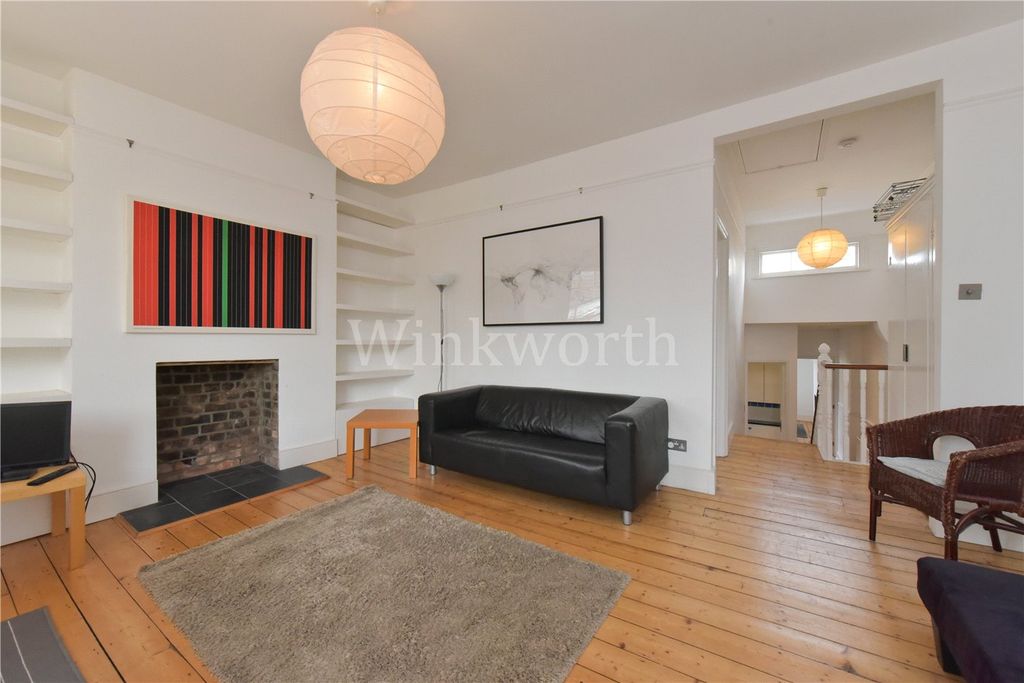 Property photo 3 of 8 Picture No. 23