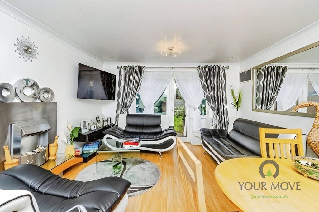 Property photo 2 of 13 Picture No. 03