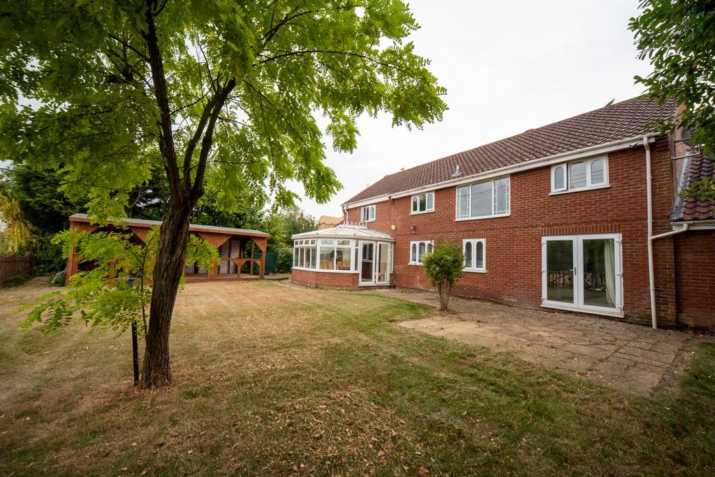 Property photo 1 of 22