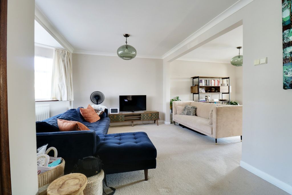 Property photo 2 of 27 5251821