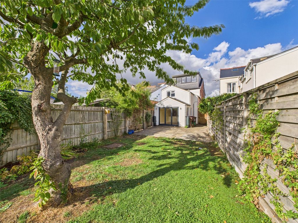 Property photo 1 of 20 Picture No. 48