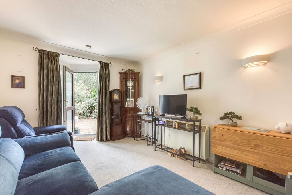Property photo 3 of 15