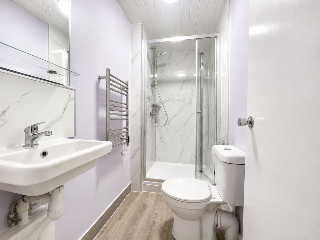 Property photo 3 of 7 Picture No. 23