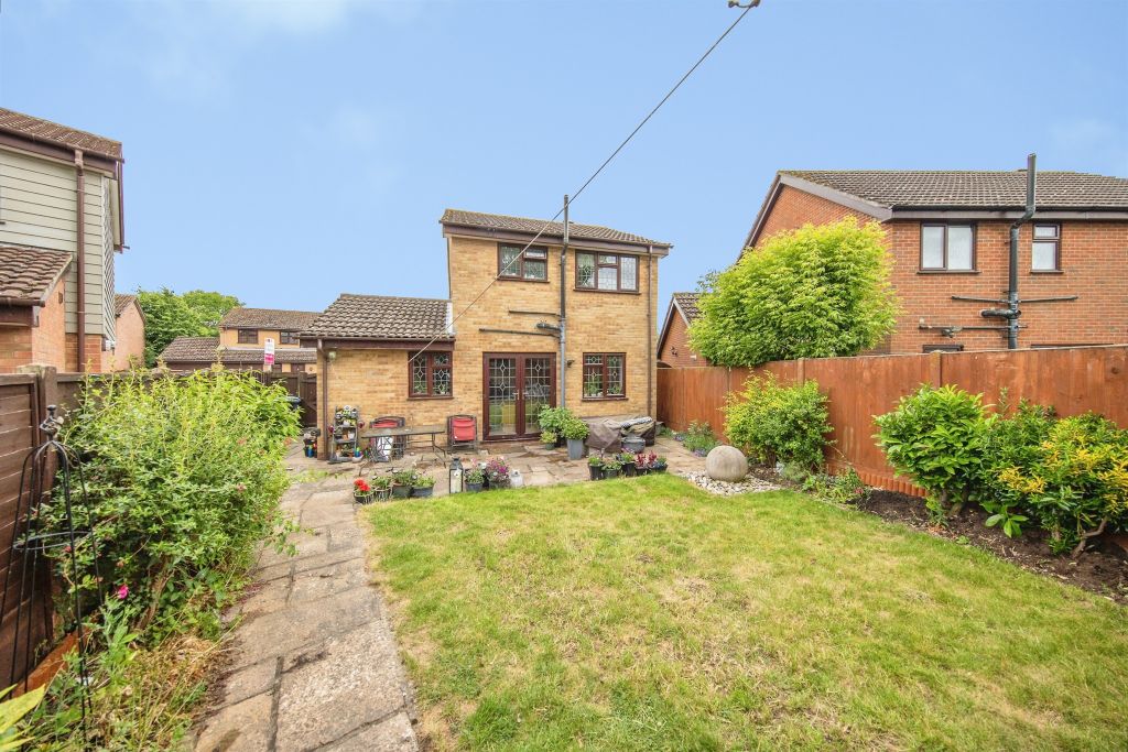 Property photo 3 of 16