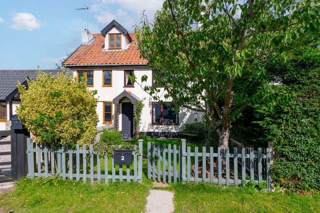 Property photo 1 of 22