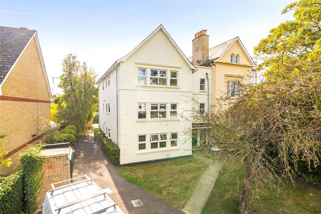 Property photo 1 of 10 Picture No. 17