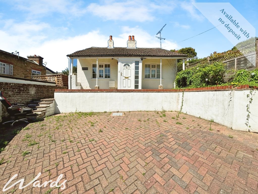 Property photo 1 of 12 91c909F4-Front