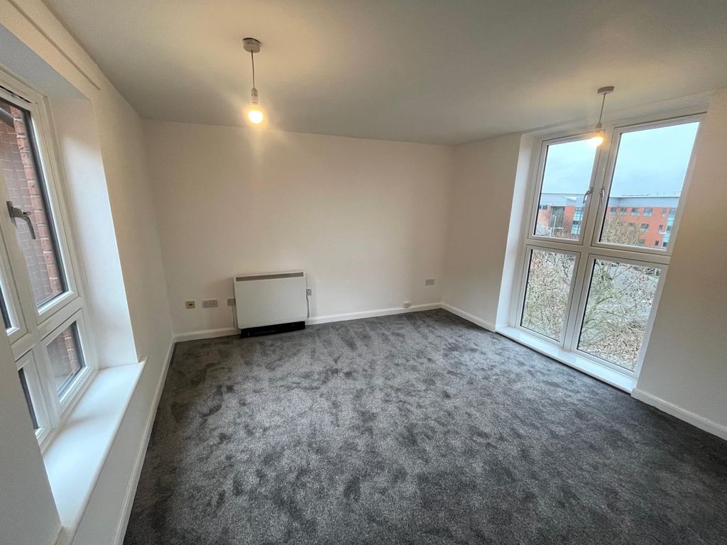 Property photo 1 of 8 Image