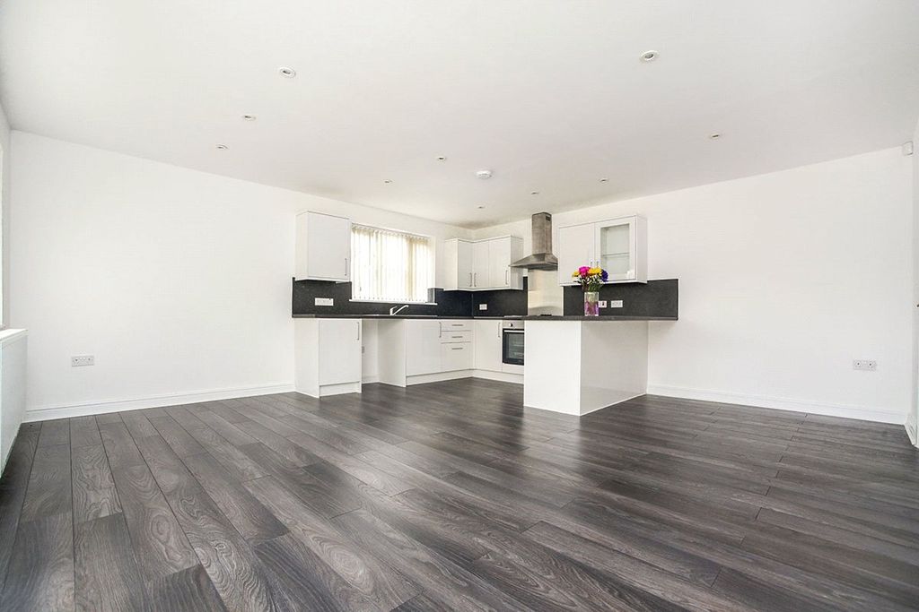 Property photo 2 of 9 Picture No. 06