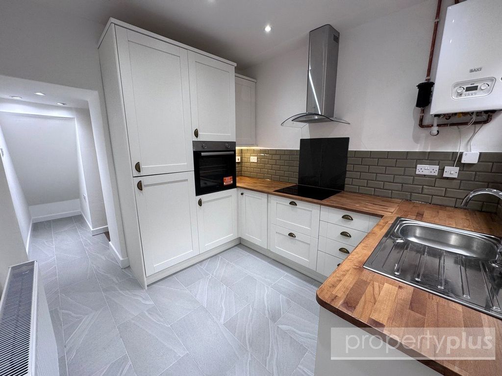 Property photo 3 of 13 Picture No. 16