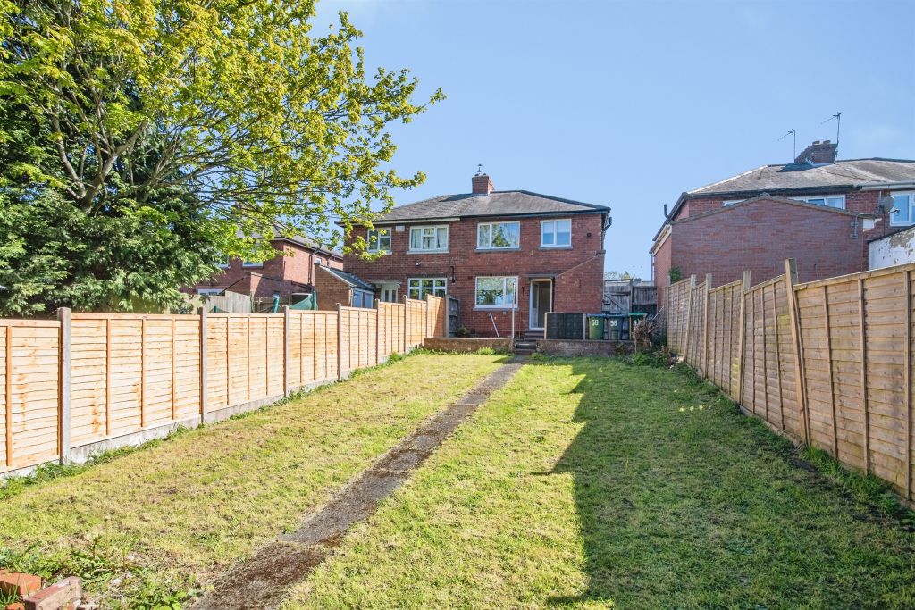 Property photo 3 of 12