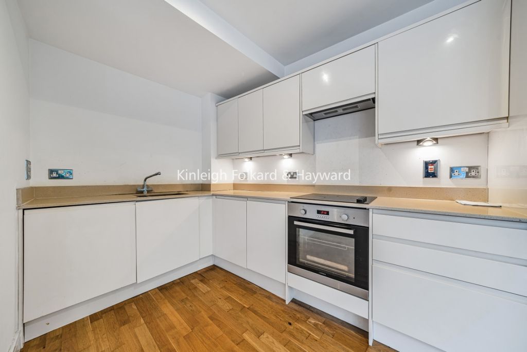 Property photo 1 of 6 26c72F91-d096-4496-9