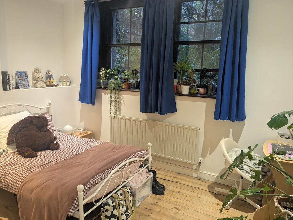 Property photo 3 of 6