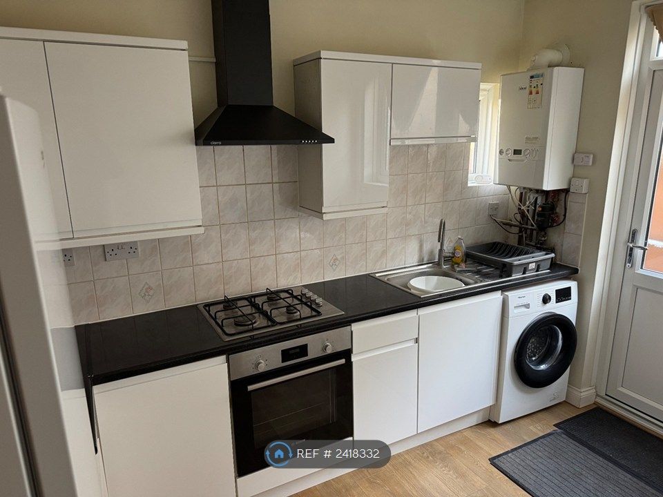 Property photo 1 of 25