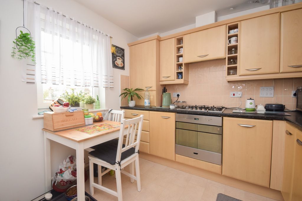 Property photo 3 of 14 Dsc_0032