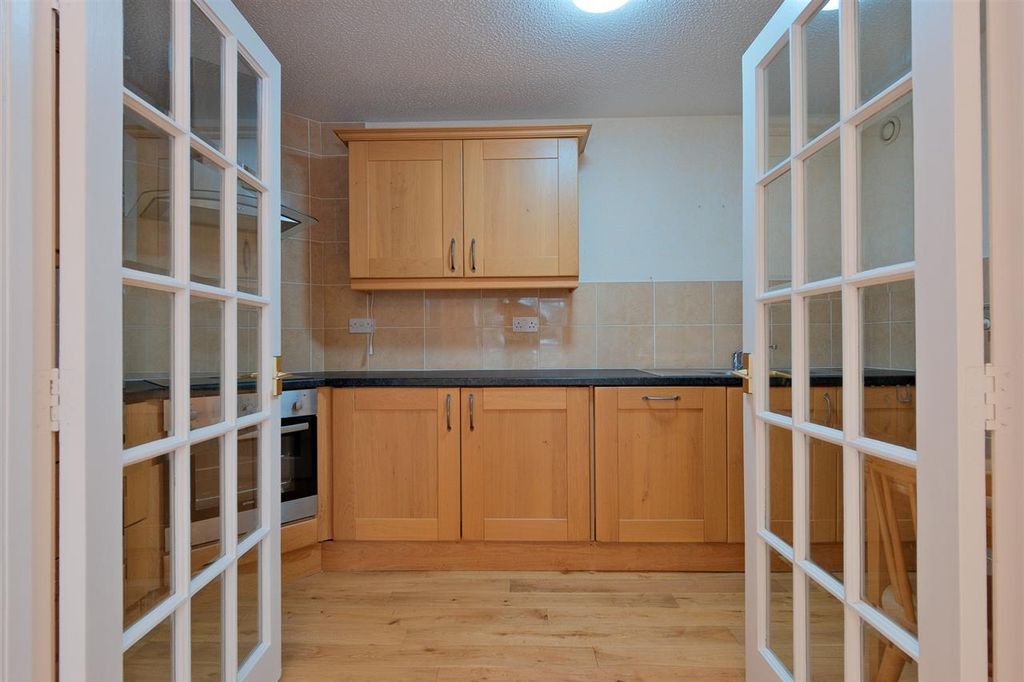Additional image 10 of 2 bed flat for saleAuchingramont Court, Hamilton ML3