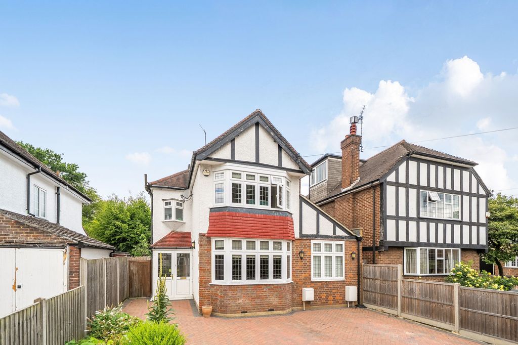 Property photo 1 of 19
