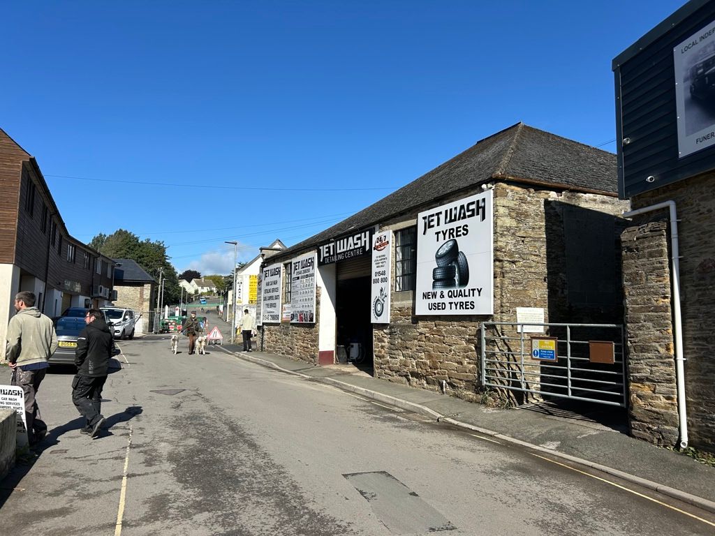 Property photo 1 of 6 Photo 1