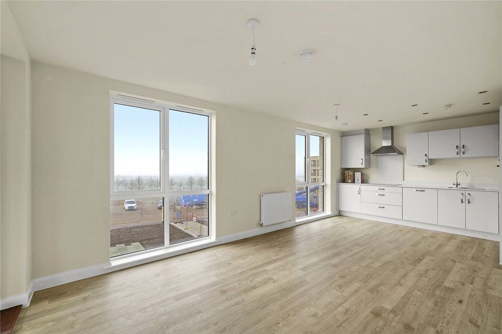 Property photo 3 of 13 Picture No. 11